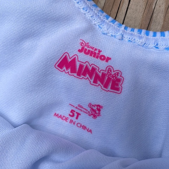 NWT- Minnie Mouse Swimsuit Size 5T - Picture 4 of 7